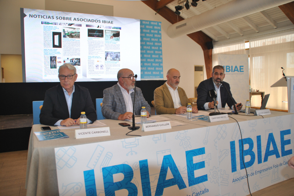 La Asociación de Empresarios Foia de Castalla (IBIAE) celebró el pasado jueves 26 de junio su 32ª Asamblea General Anual en el Hotel Caseta Nova.